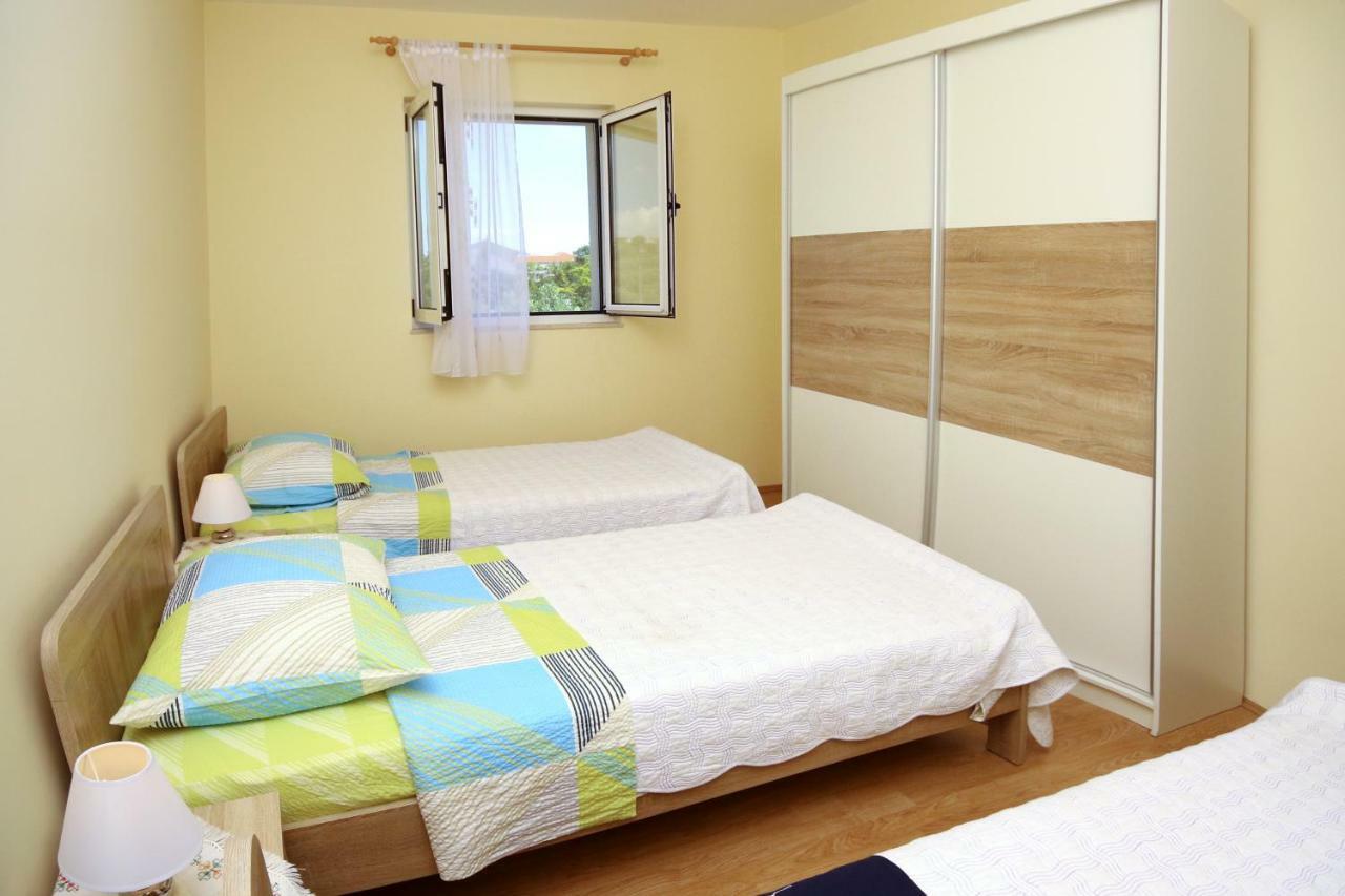 Apartment Mirni Kutak Šibenik Екстериор снимка