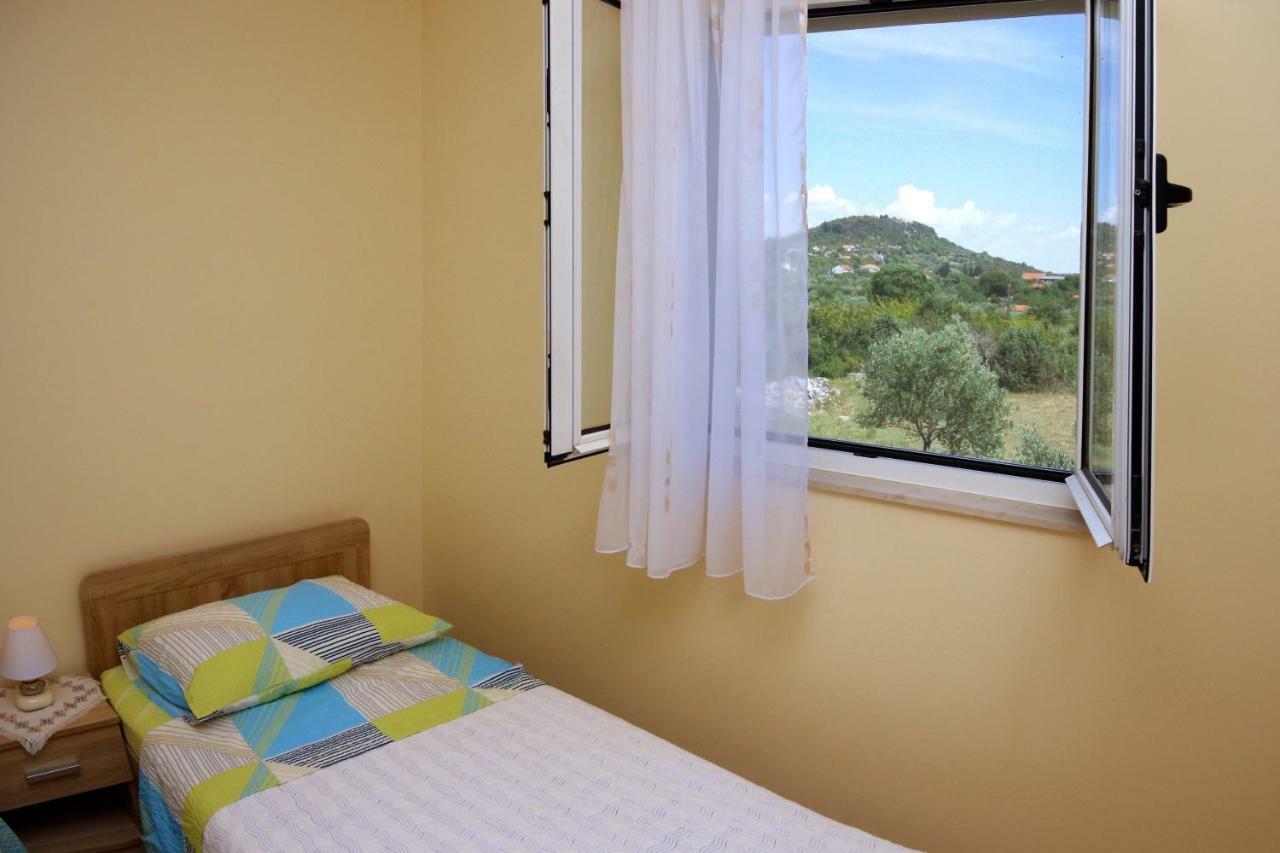 Apartment Mirni Kutak Šibenik Екстериор снимка